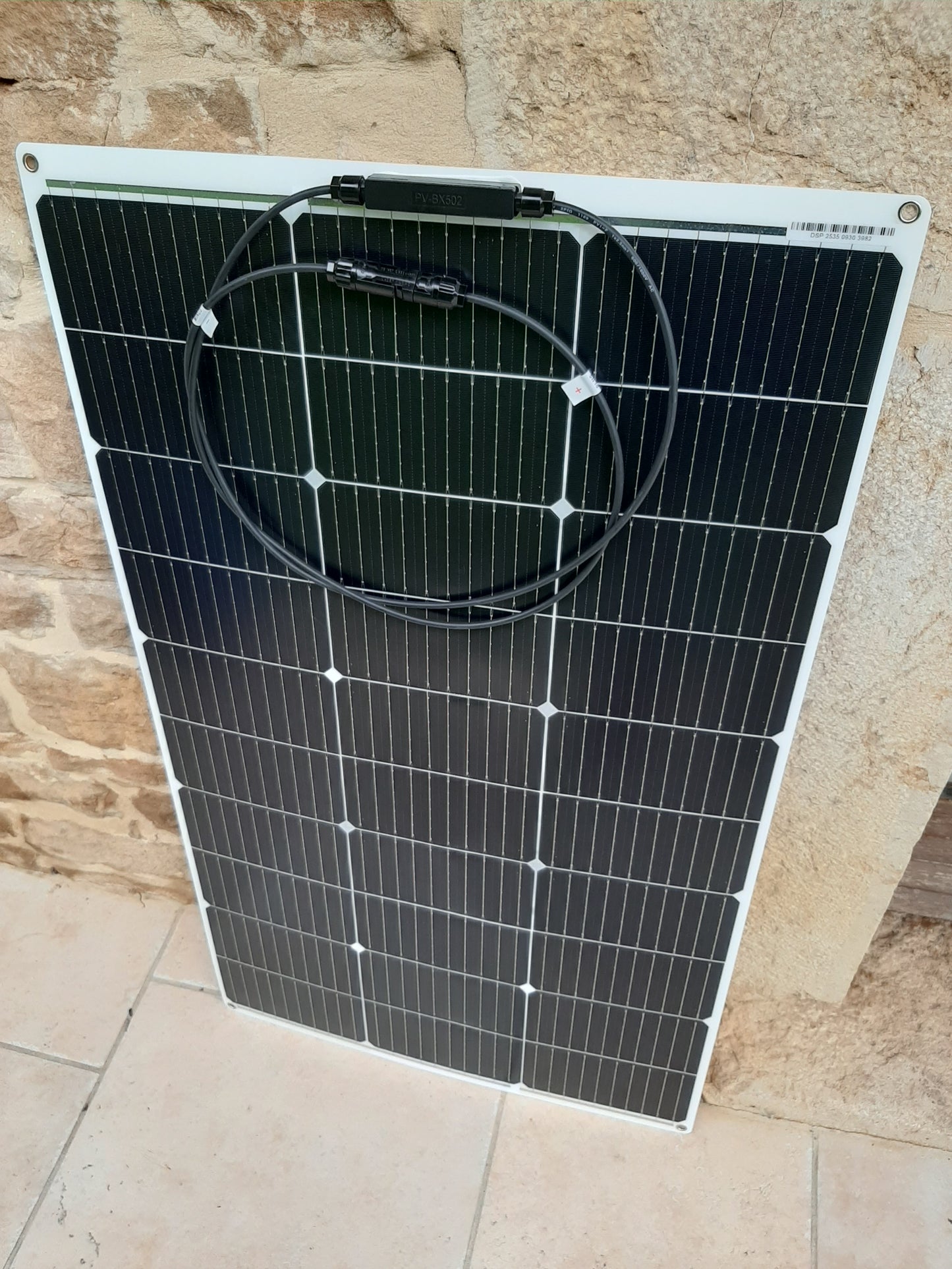 Lot de 2 panneaux solaires SOUPLES x 100w = 200w SOUPLES